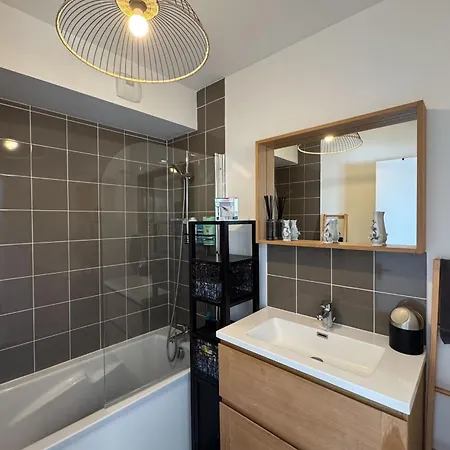 With Balcony In Apartment Bieville-Beuville